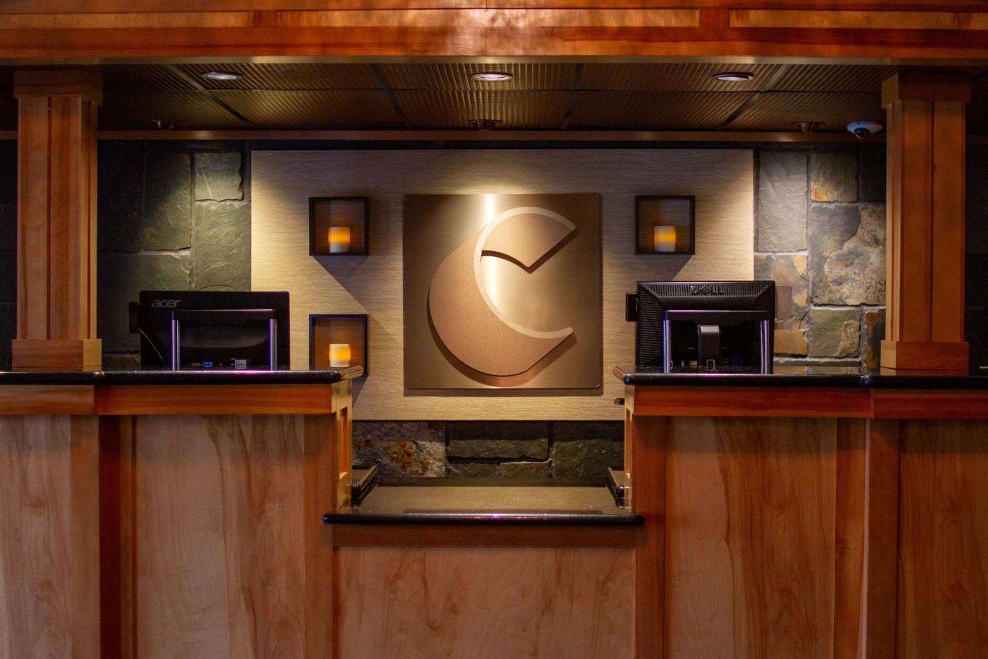 Comfort Inn & Suites Vancouver Downtown City Center Екстер'єр фото