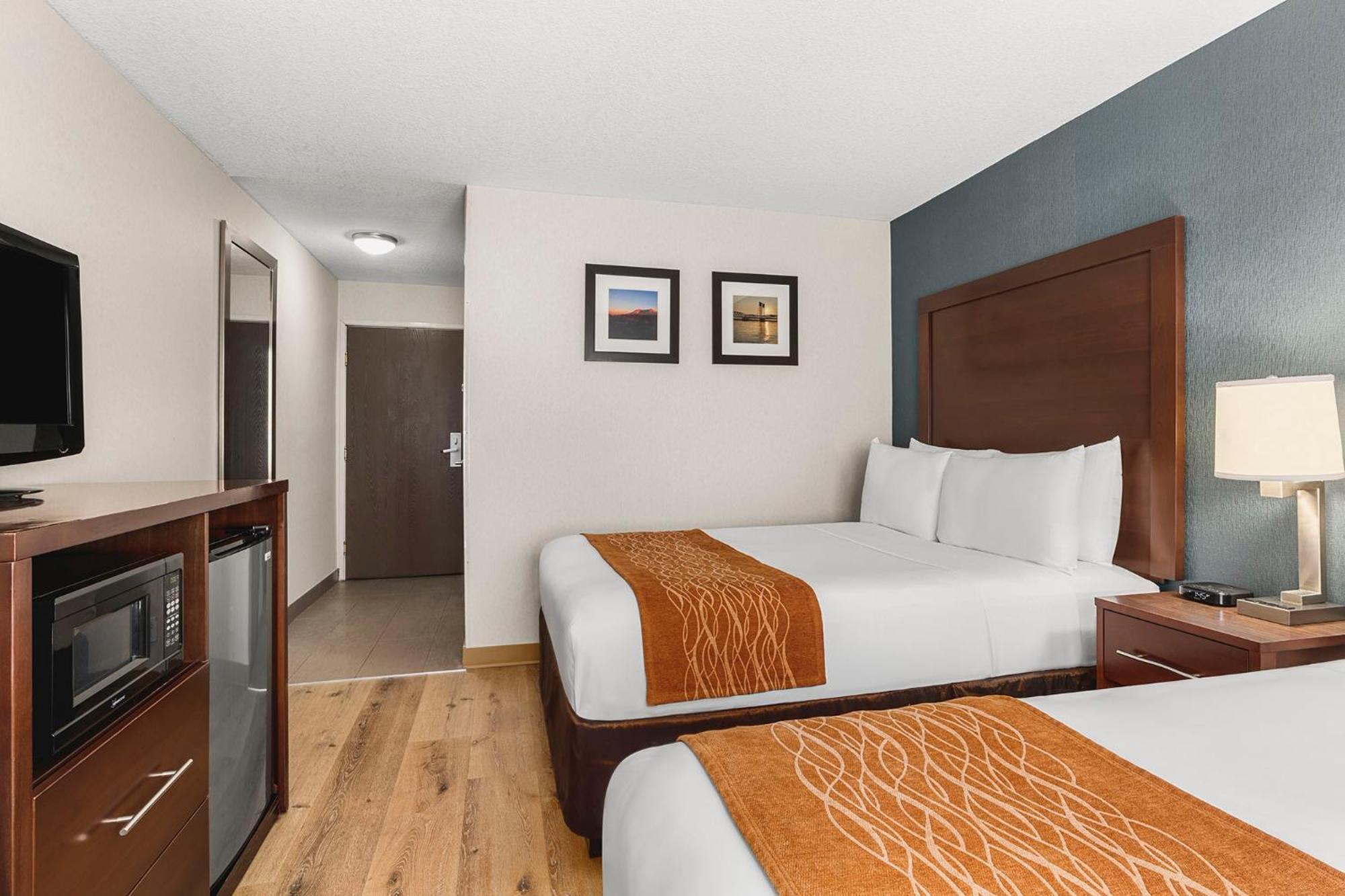 Comfort Inn & Suites Vancouver Downtown City Center Екстер'єр фото