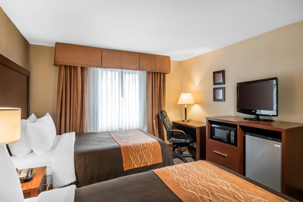 Comfort Inn & Suites Vancouver Downtown City Center Екстер'єр фото