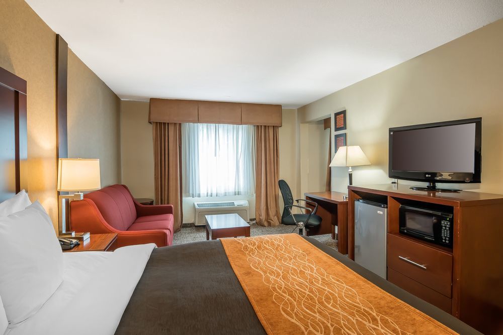 Comfort Inn & Suites Vancouver Downtown City Center Екстер'єр фото